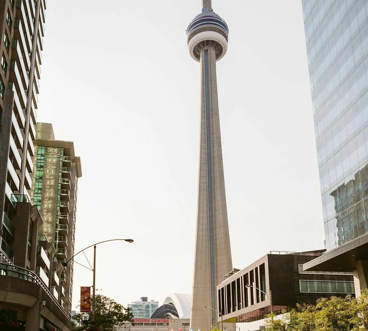 Quickstay - Luxury Executive In Yorkville Toronto Hotel