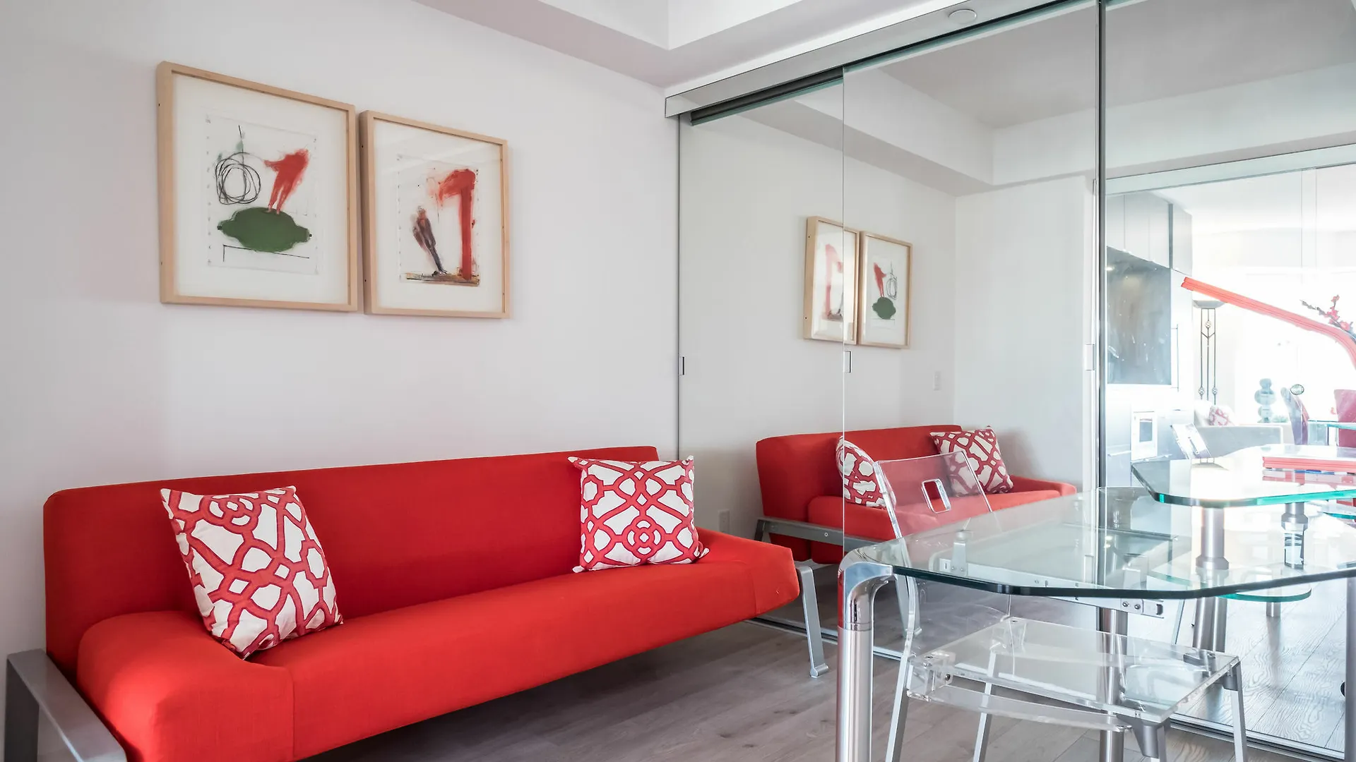 Quickstay - Luxury Executive In Yorkville Toronto Canada